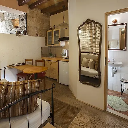 Dioklecian Wall Guest house